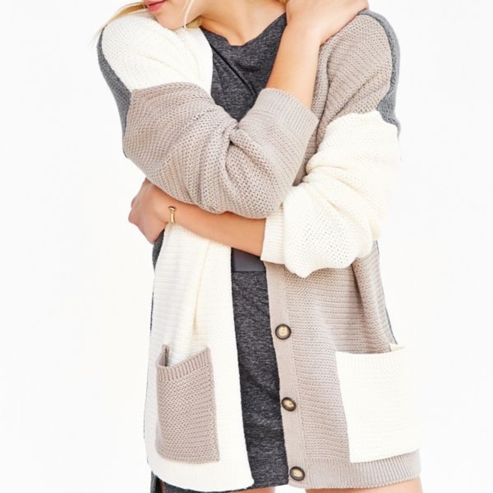 BDG colorblock slouchy cardigan size XS